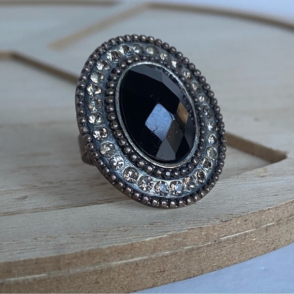 Black Oval Cocktail Ring Multifaceted Checkerboard Cut Stone Rhinestones Sparkle - Picture 1 of 14